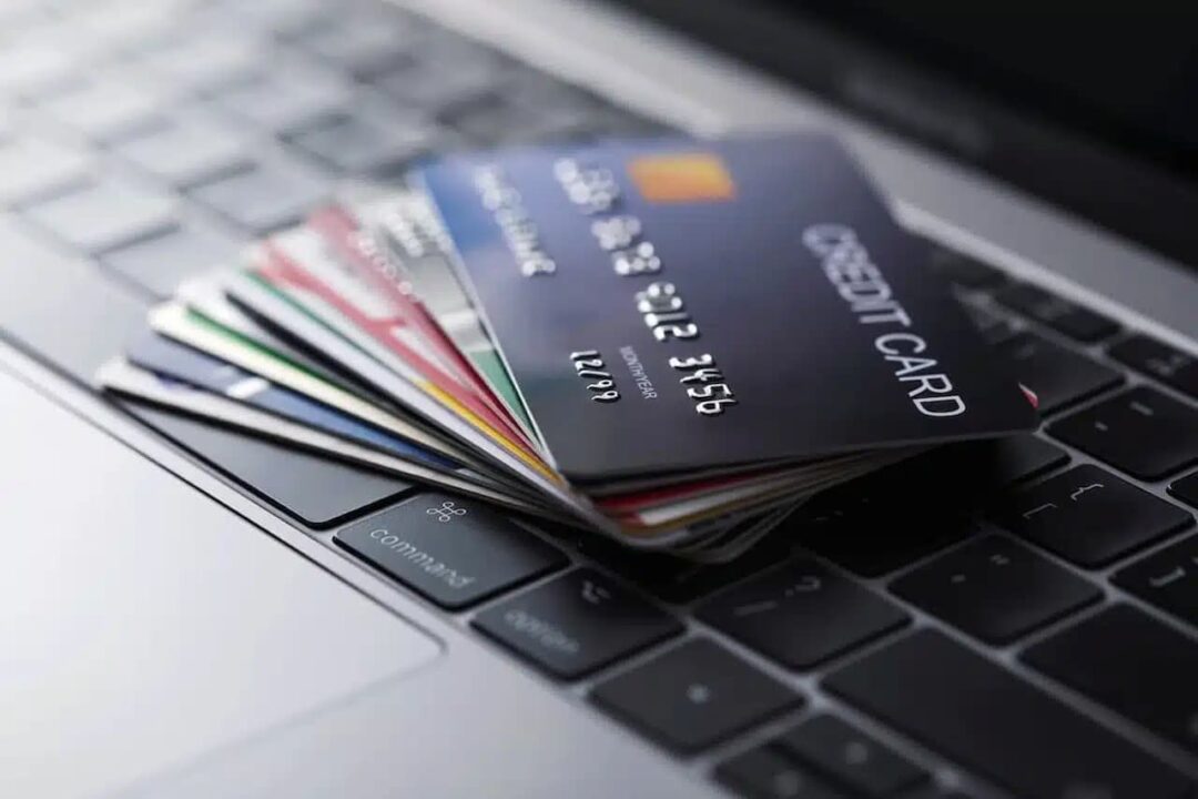 Como-solicitar-cartao-de-credito-para-menor-de-idade Como solicitar cartão de crédito para menor de idade?
